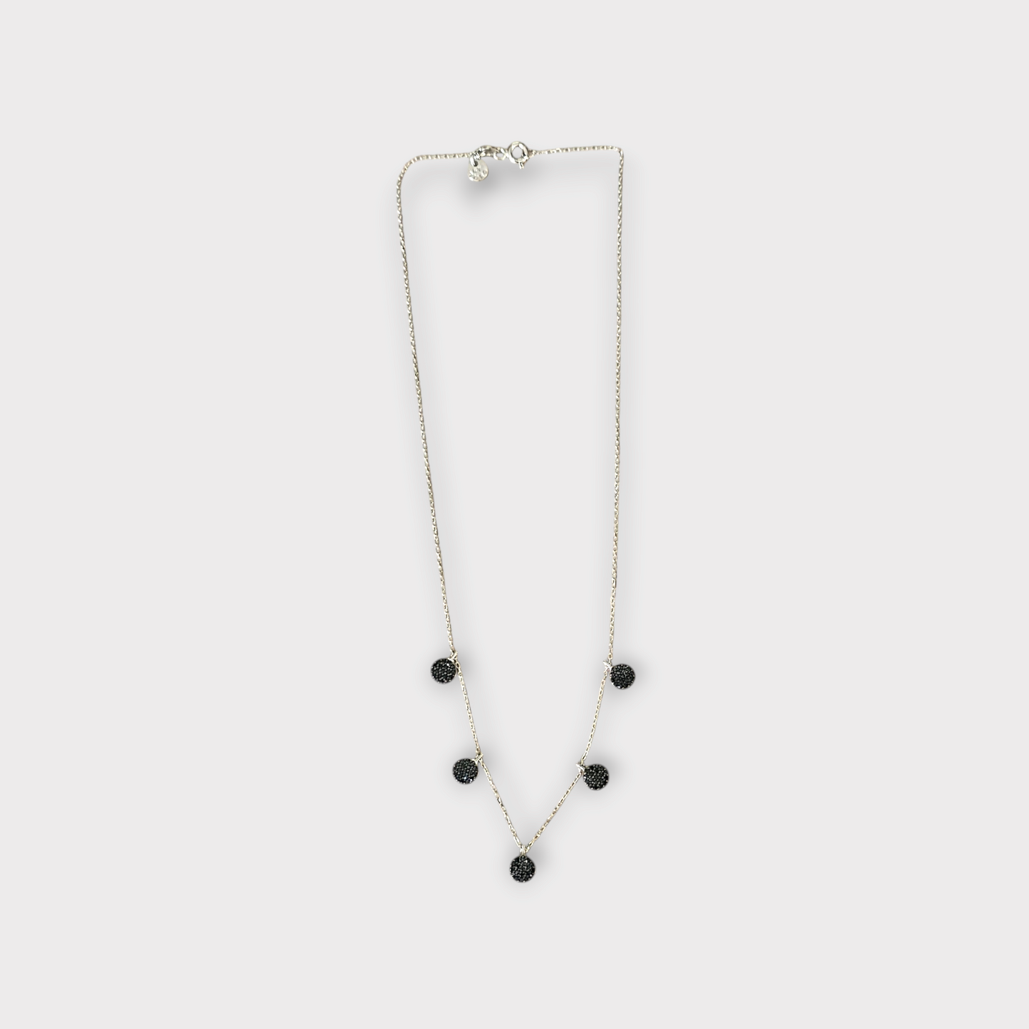 COLLAR BASAK SIYAH PLATA 925